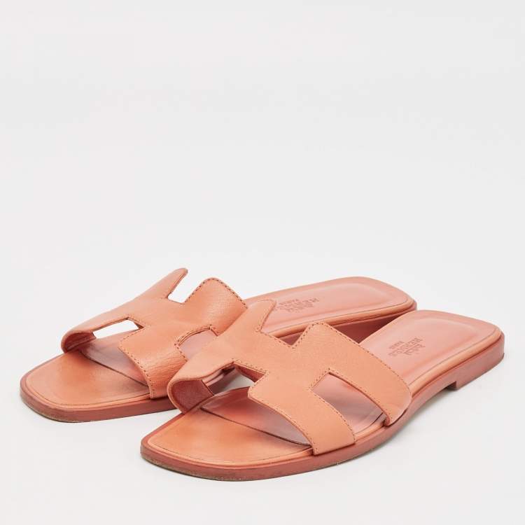 Pre Owned Hermes Orange Leather Oran Flat Slides Size 38