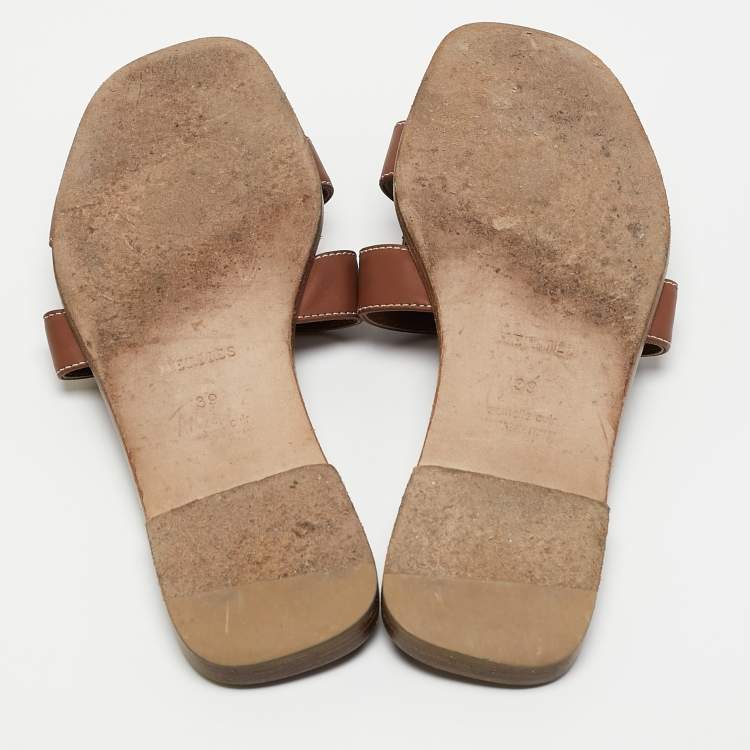 Pre Owned Hermes Brown Leather Oran Flat Slides Size 39