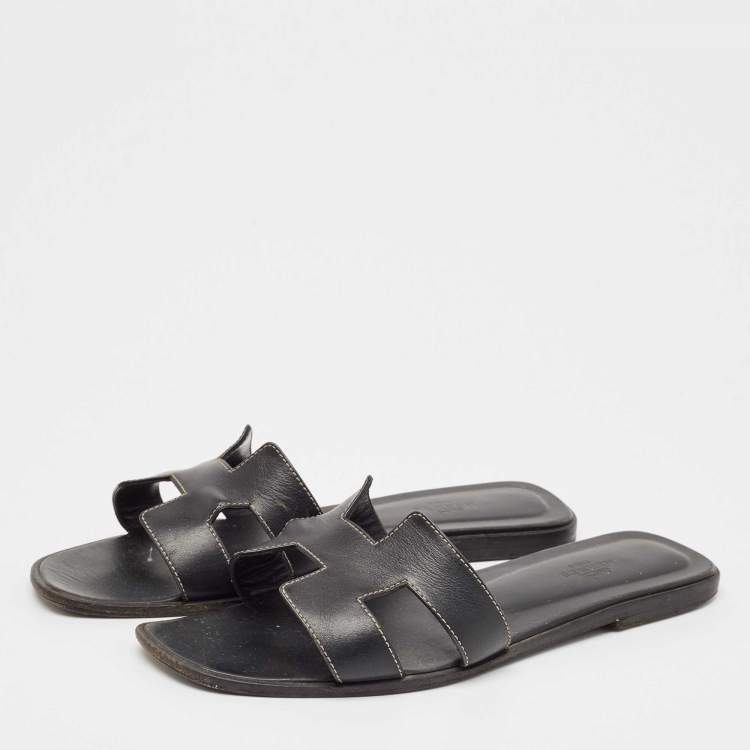 Pre Owned Hermes Black Leather Oran Flat Slides Size 40