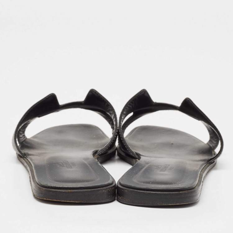 Pre Owned Hermes Black Leather Oran Flat Slides Size 40