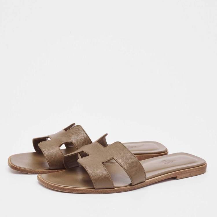 Pre Owned Hermes Brown Leather Oran Flat Slides Size 38