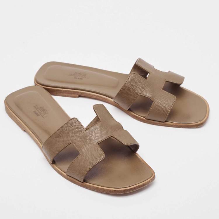 Pre Owned Hermes Brown Leather Oran Flat Slides Size 38
