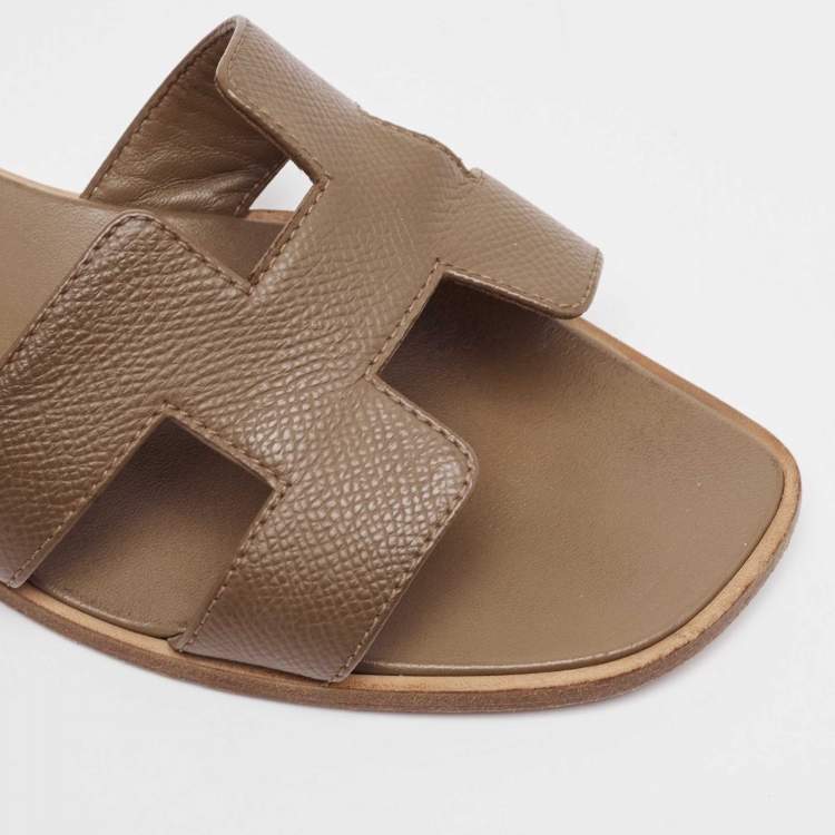 Pre Owned Hermes Brown Leather Oran Flat Slides Size 38