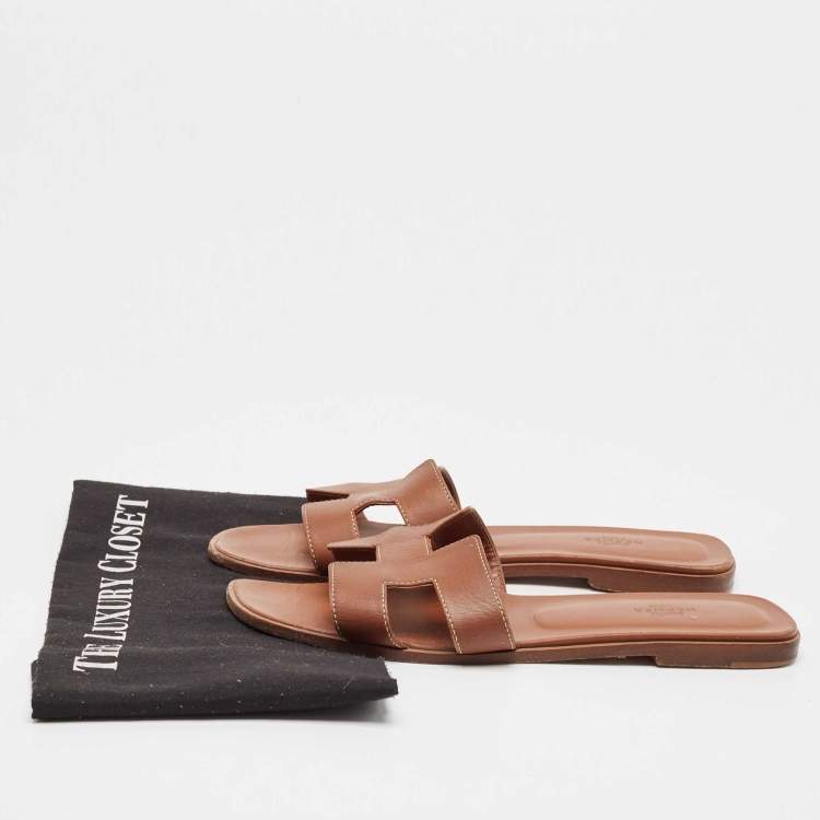 Pre Owned Hermes Brown Leather Oran Flat Slides Size 40 