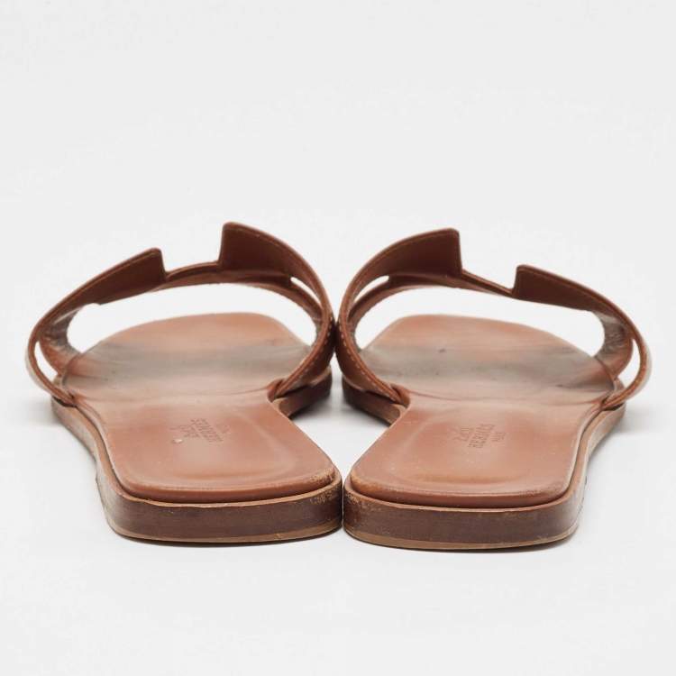Pre Owned Hermes Brown Leather Oran Flat Slides Size 40 