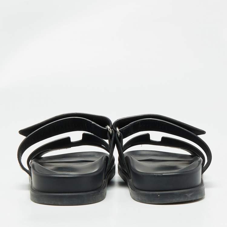 Pre Owned Hermes Black Leather Chypre Sandals Size 36.5
