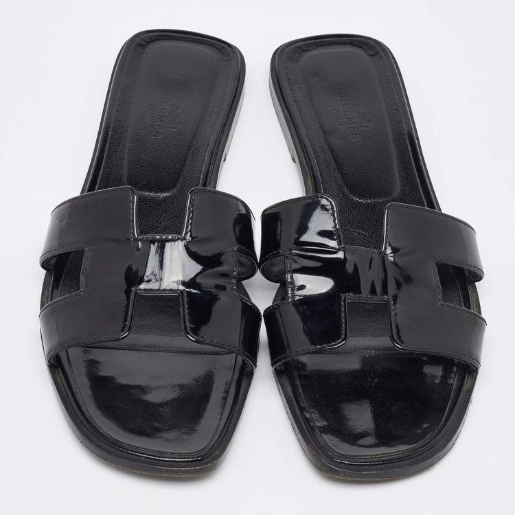 Pre Owned Hermes Black Patent Leather Oran Flat Slide Sandals Size 40