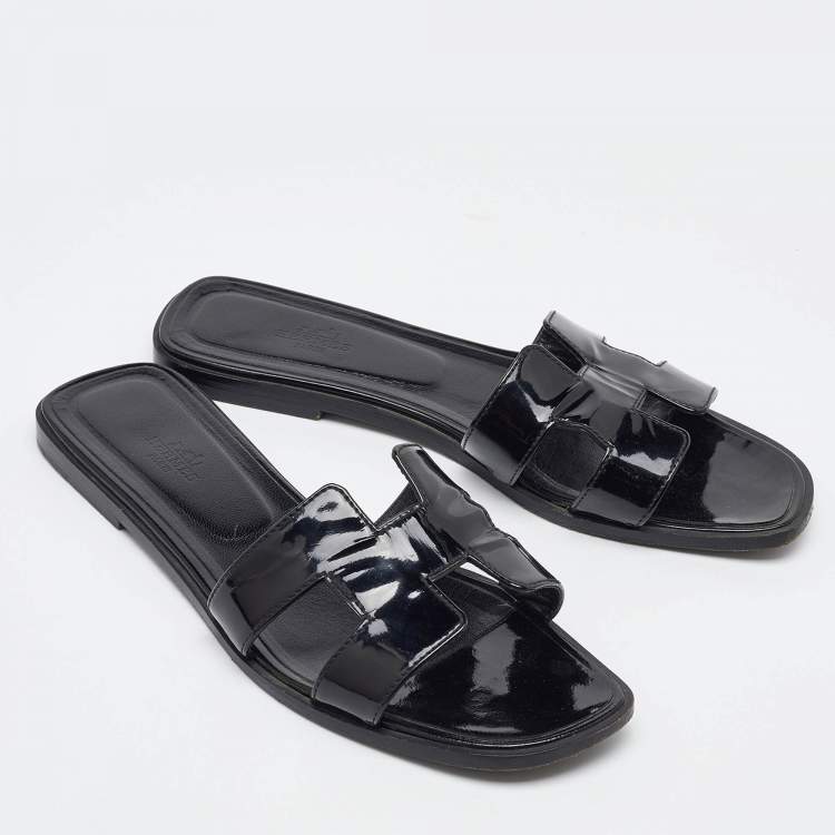 Pre Owned Hermes Black Patent Leather Oran Flat Slide Sandals Size 40