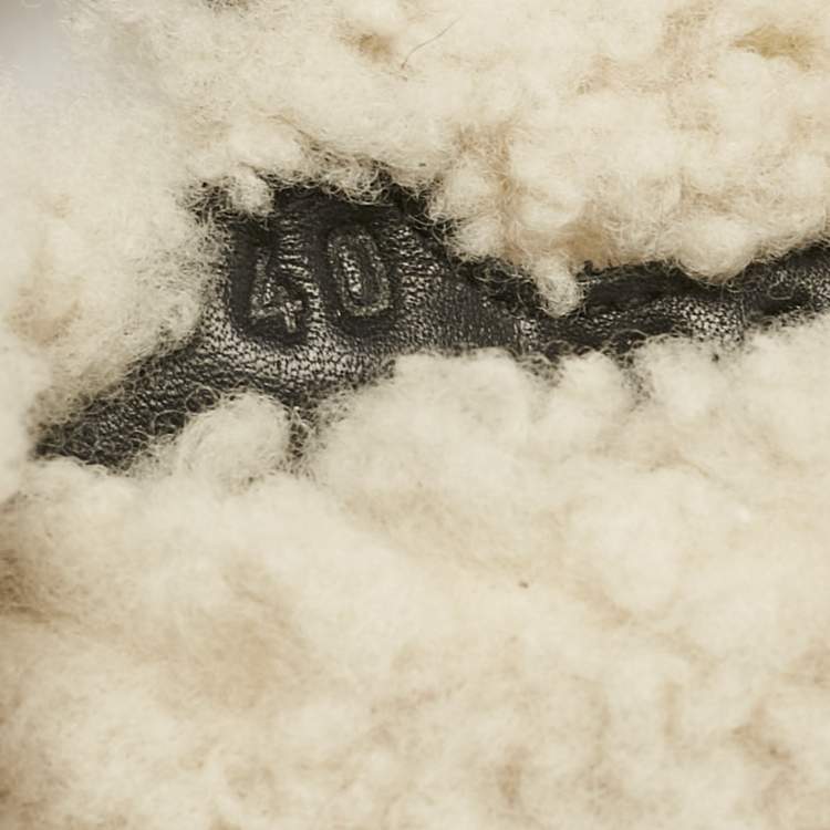 Pre Owned Hermes Black Shearling Fur and Suede Chypre Flat Sandals Size 40