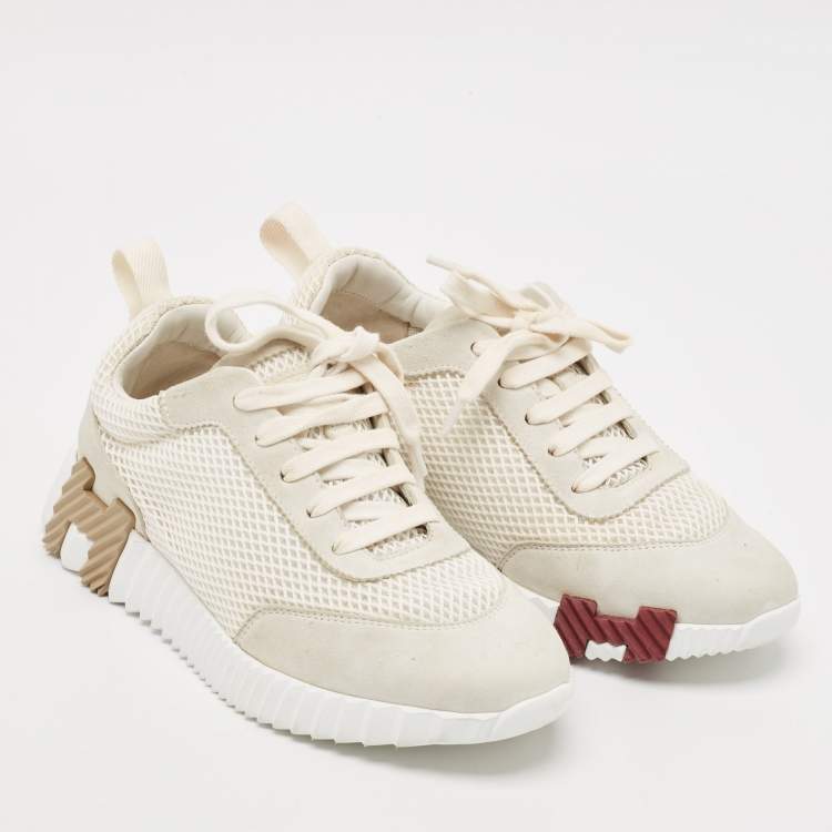 مملوكة مسبقًا Hermes White/Grey Suede and Mesh Bouncing Sneakers Size 38.5