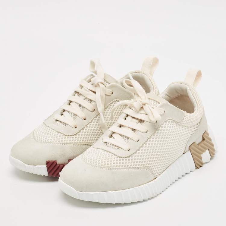 مملوكة مسبقًا Hermes White/Grey Suede and Mesh Bouncing Sneakers Size 38.5