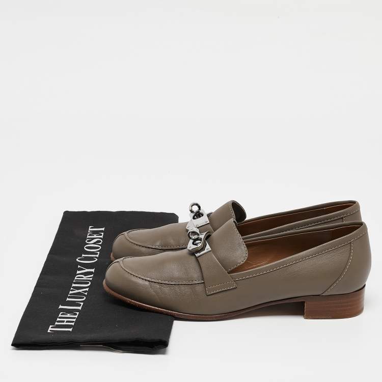 Pre Owned Hermes Grey Leather Kelly Loafers Size 37