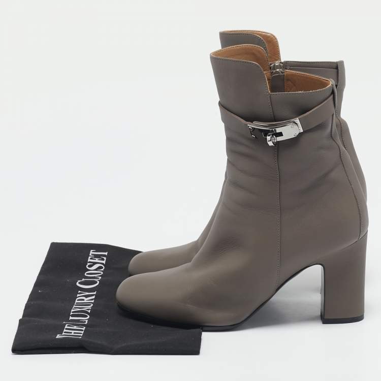 Pre Owned Hermès Grey Leather Joueuse Ankle Length Boots Size 38