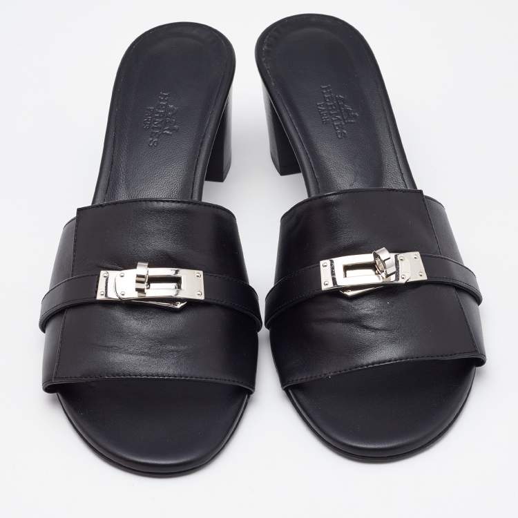 Pre Owned Hermes Black Leather Gigi Slide Sandals Size 39