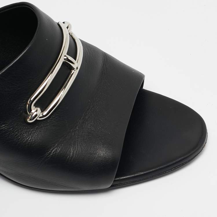 Pre Owned Hermes Black Leather Camilla Slide Sandals Size 41