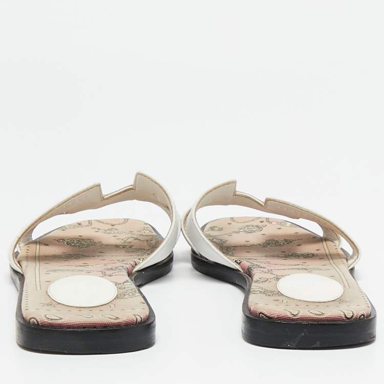 Pre Owned Hermes White Leather Oran Slide Sandals Size 38.5
