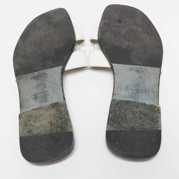 Pre Owned Hermes White Leather Oran Slide Sandals Size 38.5