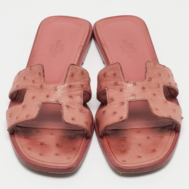 Pre Owned Hermes Dusty Pink Ostrich Oran Flat Slides Size 36.5