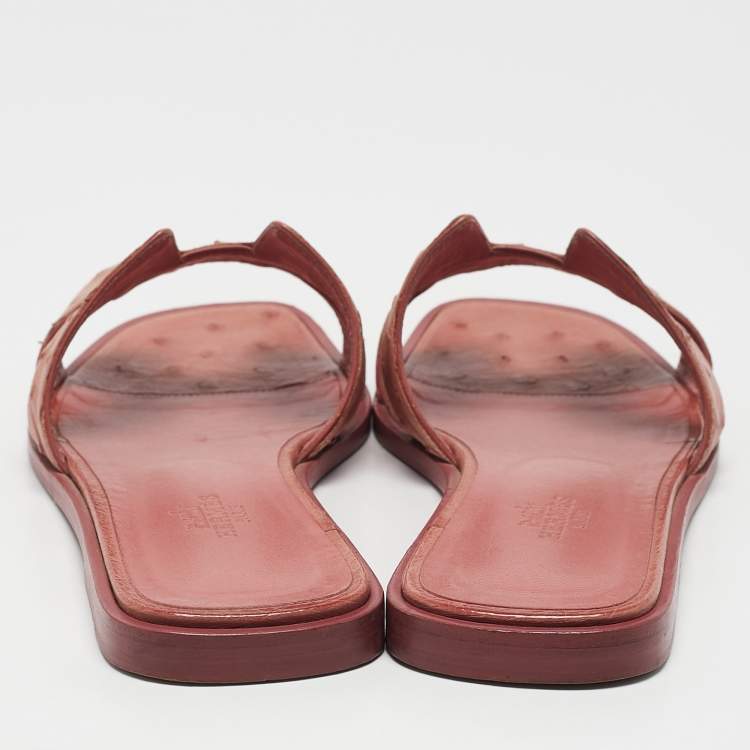 Pre Owned Hermes Dusty Pink Ostrich Oran Flat Slides Size 36.5