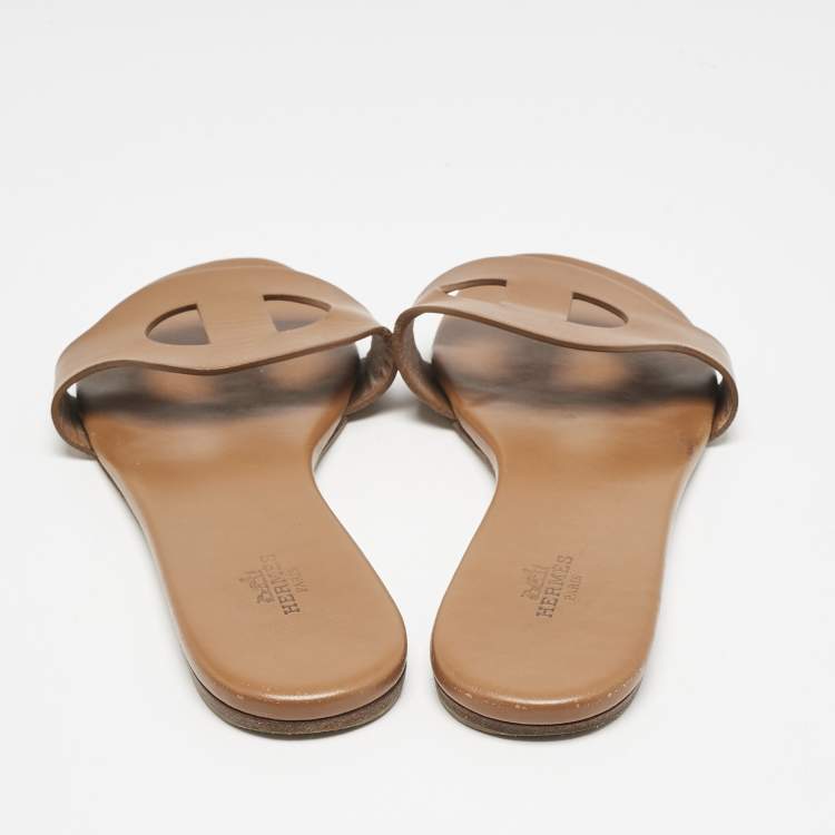 Pre Owned Hermes Brown Leather Lisboa Flat Slides Size 39