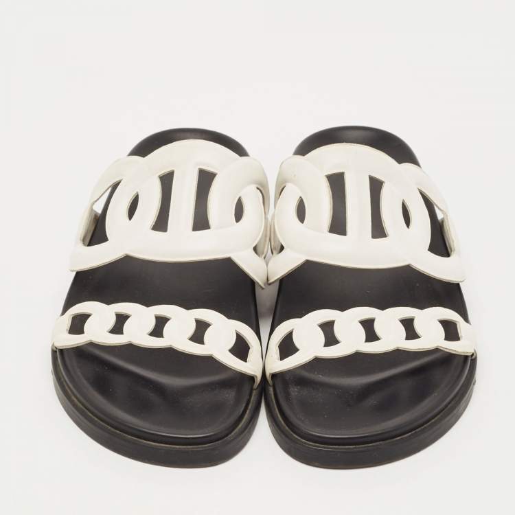 Pre Owned Hermes White Leather Extra Flat Sandals Size 38.5