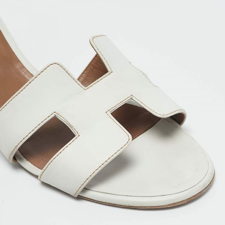 Pre Owned Hermes White Leather Oasis Slide Sandals Size 40.5