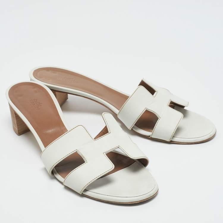 Pre Owned Hermes White Leather Oasis Slide Sandals Size 40.5