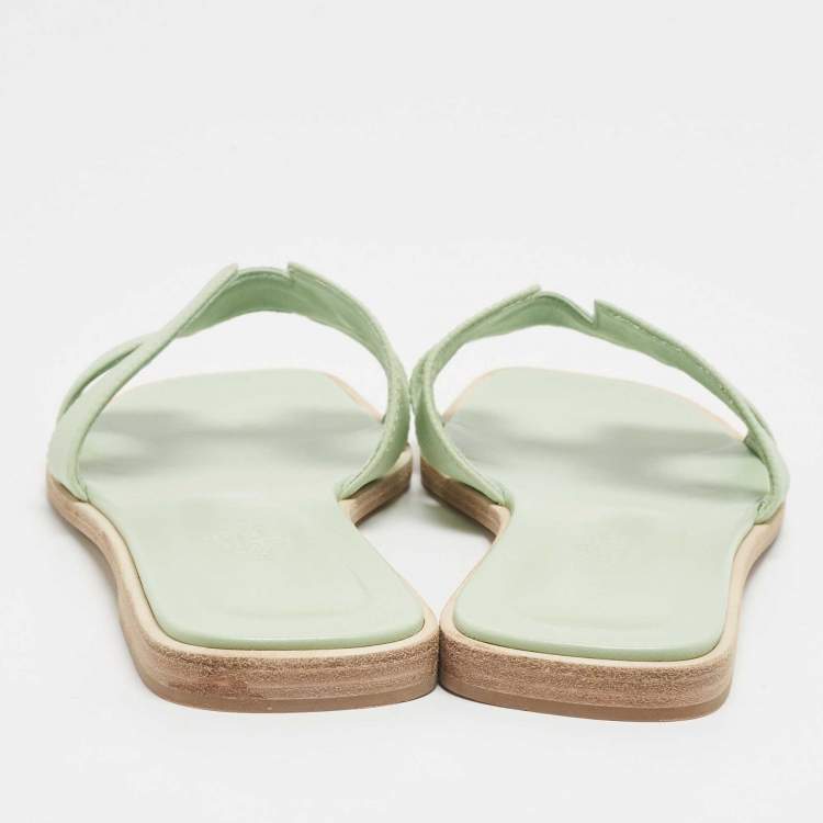 Pre Owned Hermes Green Leather Oran Slide Sandals Size 38.5