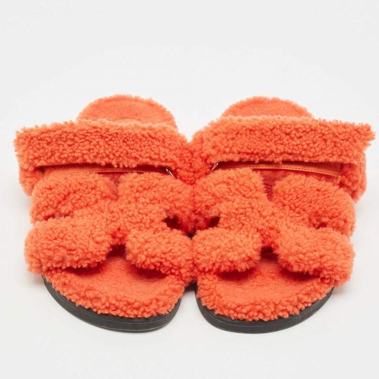 Pre Owned Hermes Orange Shearling Chypre Flat Slides Size 39