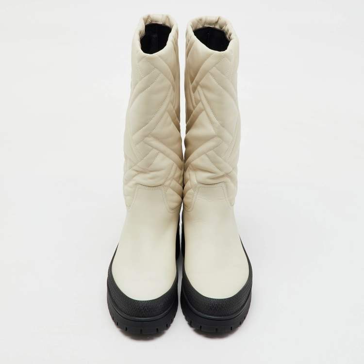 Pre Owned Hermes Off White Leather Fuji Calf Length Boots Size 39