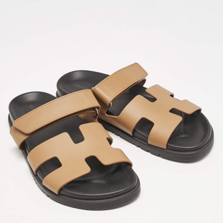 Pre Owned Hermes Brown Leather Chypre Flat Sandals Size 38.5