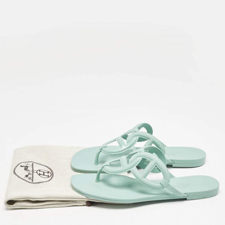 Pre Owned Hermès Mint Green Rubber Egerie Thong Flats Size 37