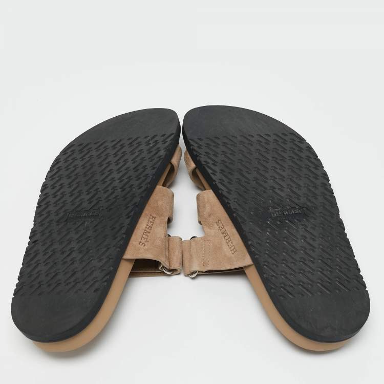 Pre Owned Hermès Beige Suede Chypre Sandals Size 40