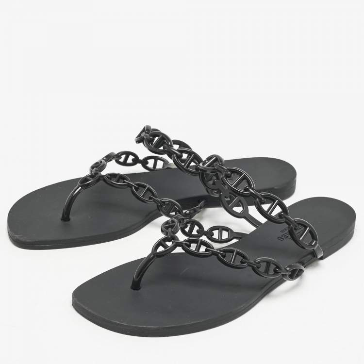 Pre Owned Hermes Black Rubber Island Flat Sandals Size 39