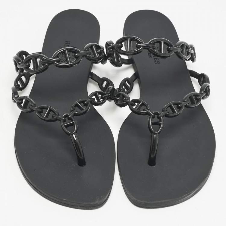 Pre Owned Hermes Black Rubber Island Flat Sandals Size 39