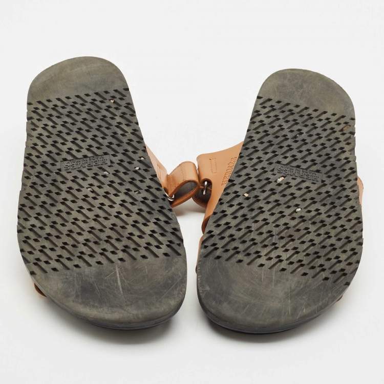 Pre Owned Hermes Brown Leather Chypre Flat Sandals Size 40