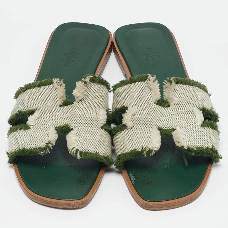 Pre Owned Hermes Green/Off White Canvas Fringe Oran Flat Slide Sandals Size 38