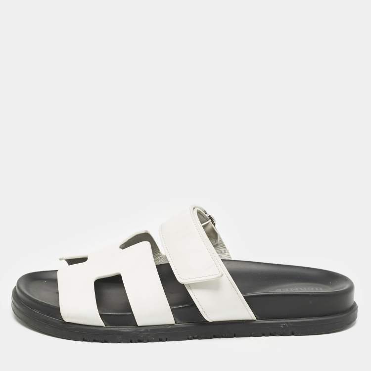 Pre Owned Hermes White Leather Chypre Flat Sandals Size 38