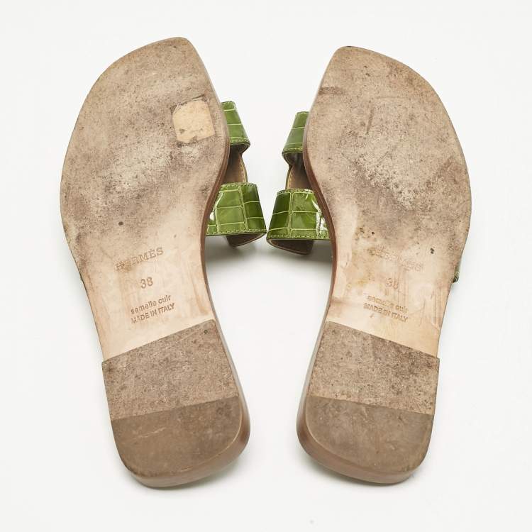 Pre Owned Hermes Green Alligator Leather Oran Flat Slides Size 38