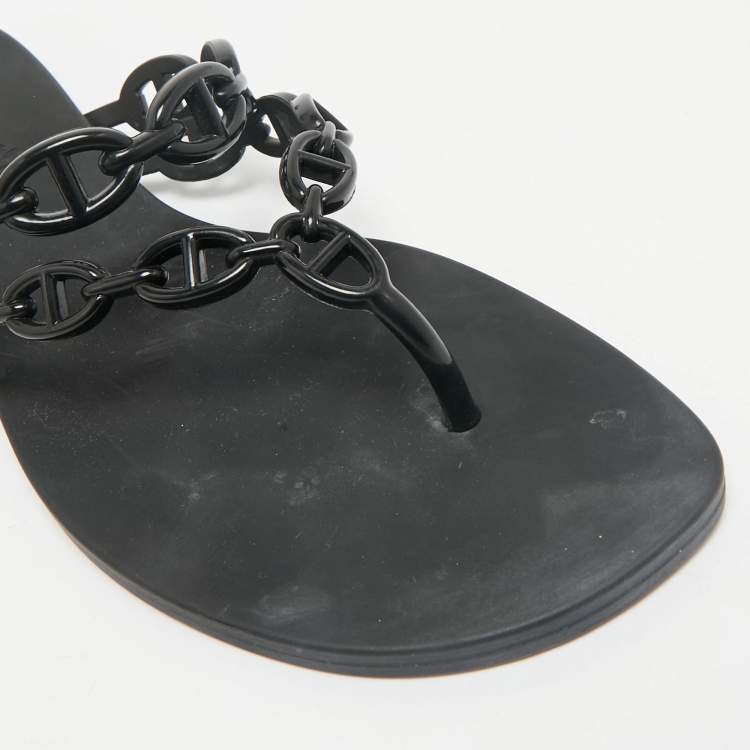 Pre Owned Hermes Black Rubber Island Flat Sandals Size 38