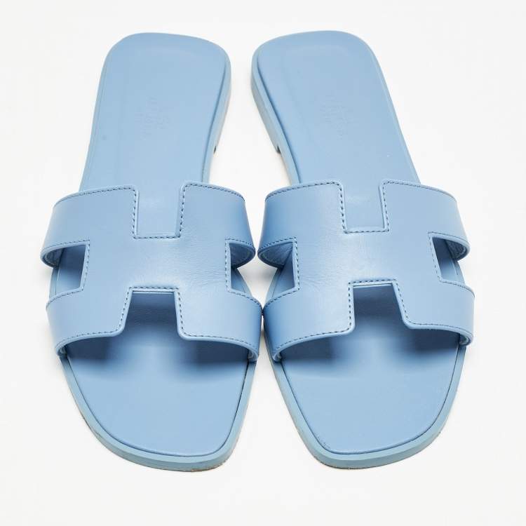 Pre Owned Hermes Blue Leather Oran Flat Slide Sandals Size 38.5