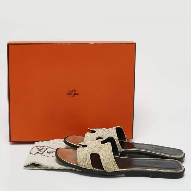 Pre Owned Hermes Gold Twisted Metal Thread Oran Flat Slides Size 40.5