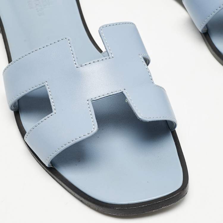 Pre Owned Hermes Blue Leather Oran Flat Slides Size 39