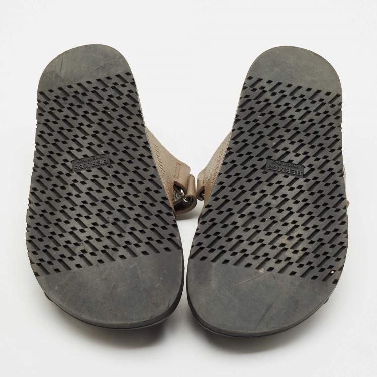 Pre Owned Hermes Grey Leather Chypre Sandals Size 37