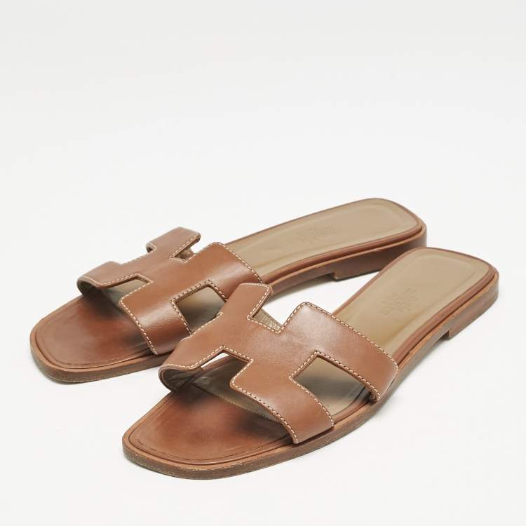 Pre Owned Hermes Brown Leather Oran Sandals Size 37.5