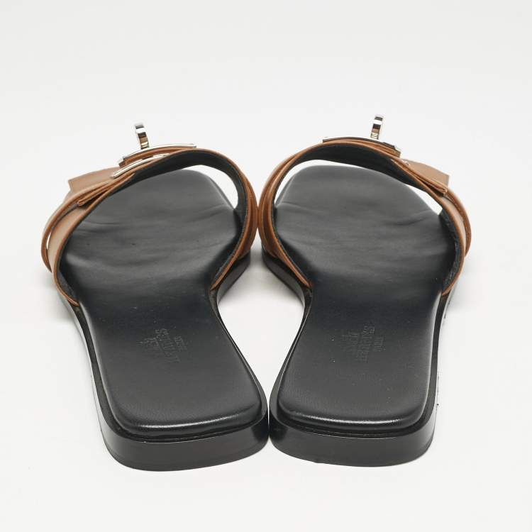 Pre Owned Hermes Brown Leather Giulia Flat Slides Size 39