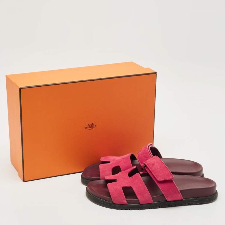 Pre Owned Hermes Pink Suede Chypre Flat Sandals Size 38