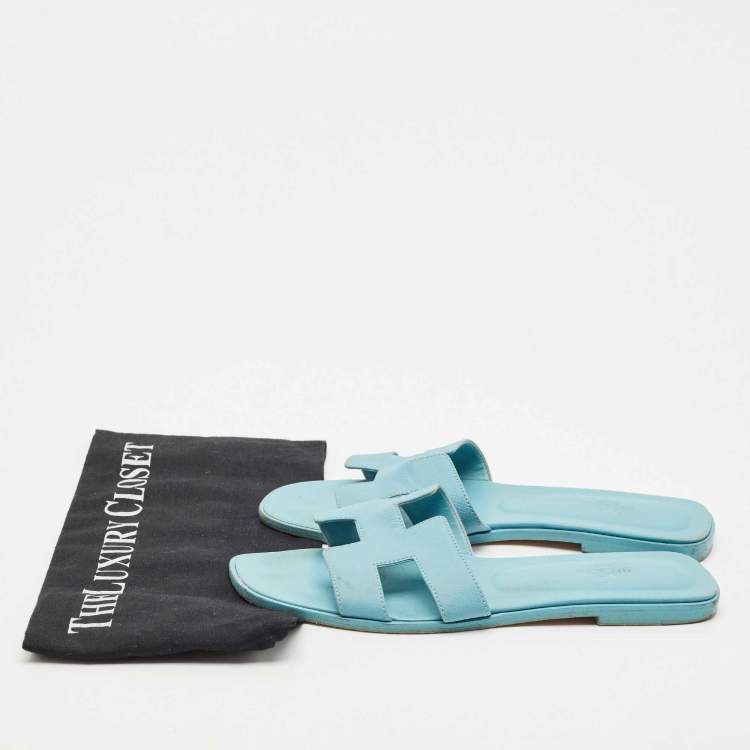 Pre Owned Hermes Blue Leather Oran Flat Slide Sandals Size 40