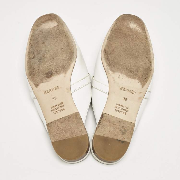 Pre Owned Hermes White Leather Oz Flat Mules Size 39