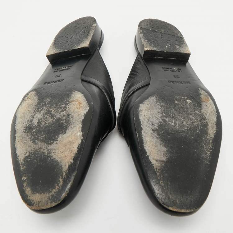 Pre Owned Hermes Black Leather Oz Flat Mules Size 39